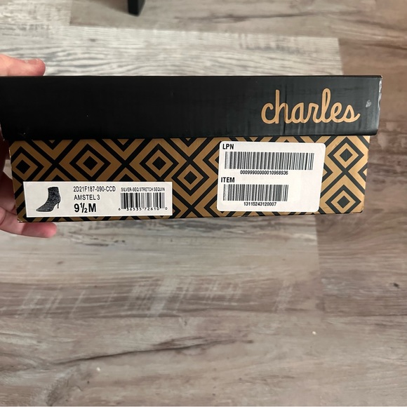 Charles David Silver Sequin ankle booties - Picture 10 of 15